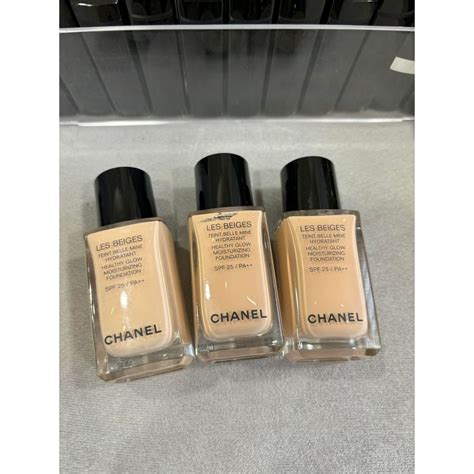 chanel les beiges粉底液
